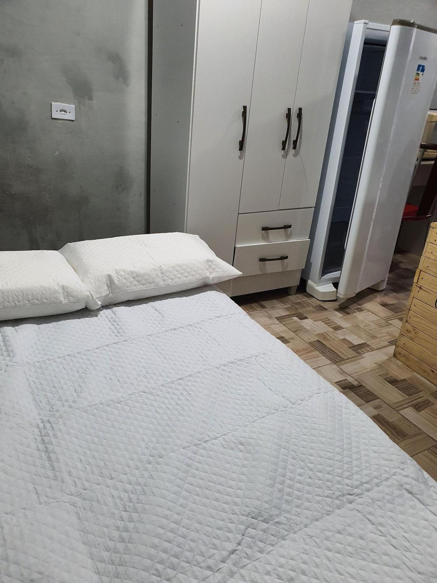 Apartamento Kitnets Aconchegantes Proximo Ao Shopping Curitiba Exterior foto